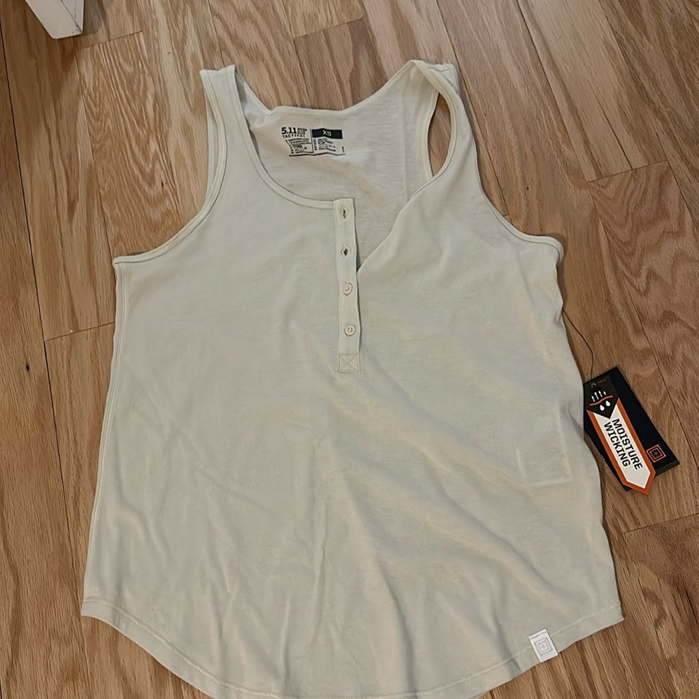 CHELSEA TANK